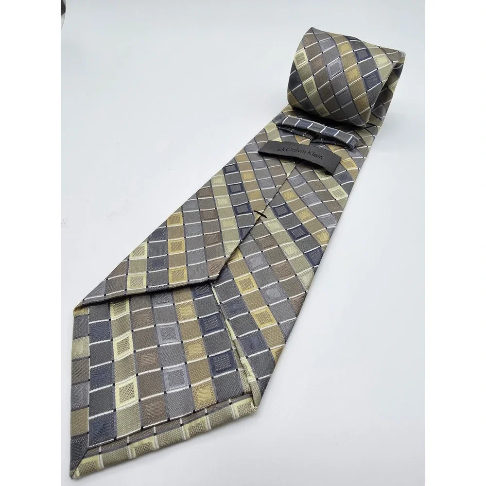 Calvin Klein Geometric Necktie Extra Long Tie 62